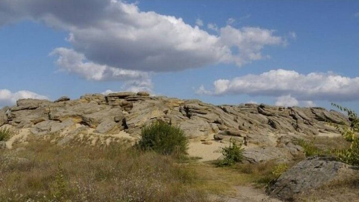 На Запоріжжі рашисти пограбували всесвітньо відому Кам’яну Могилу