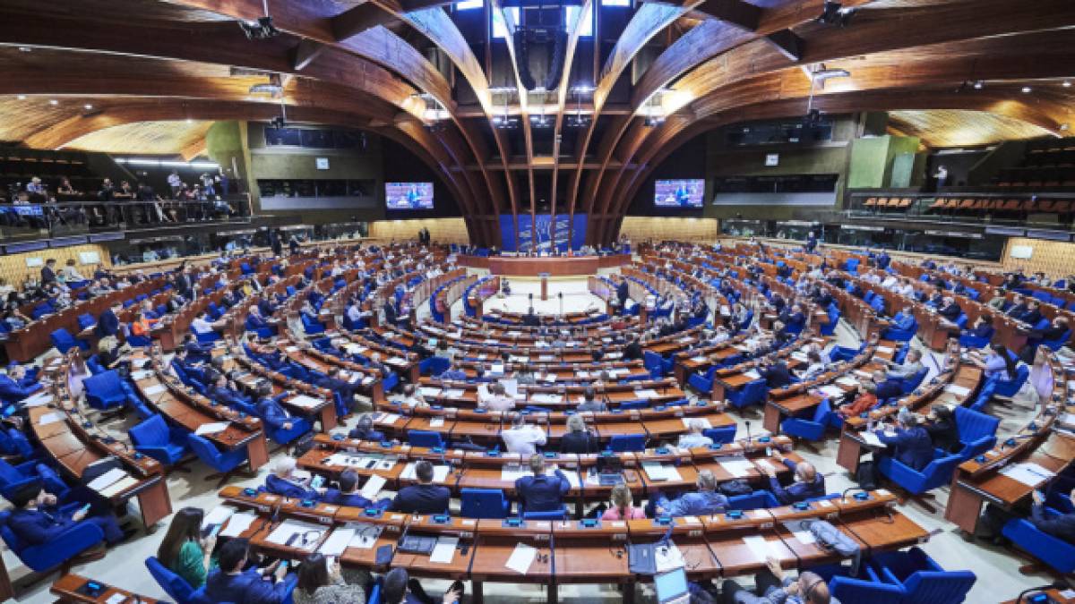 ПАРЄ визнала Голодомор геноцидом українського народу