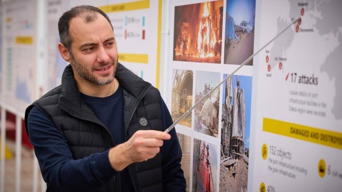 Порти “Великої Одеси” прийняли коридором ВМС ЗСУ 25 суден