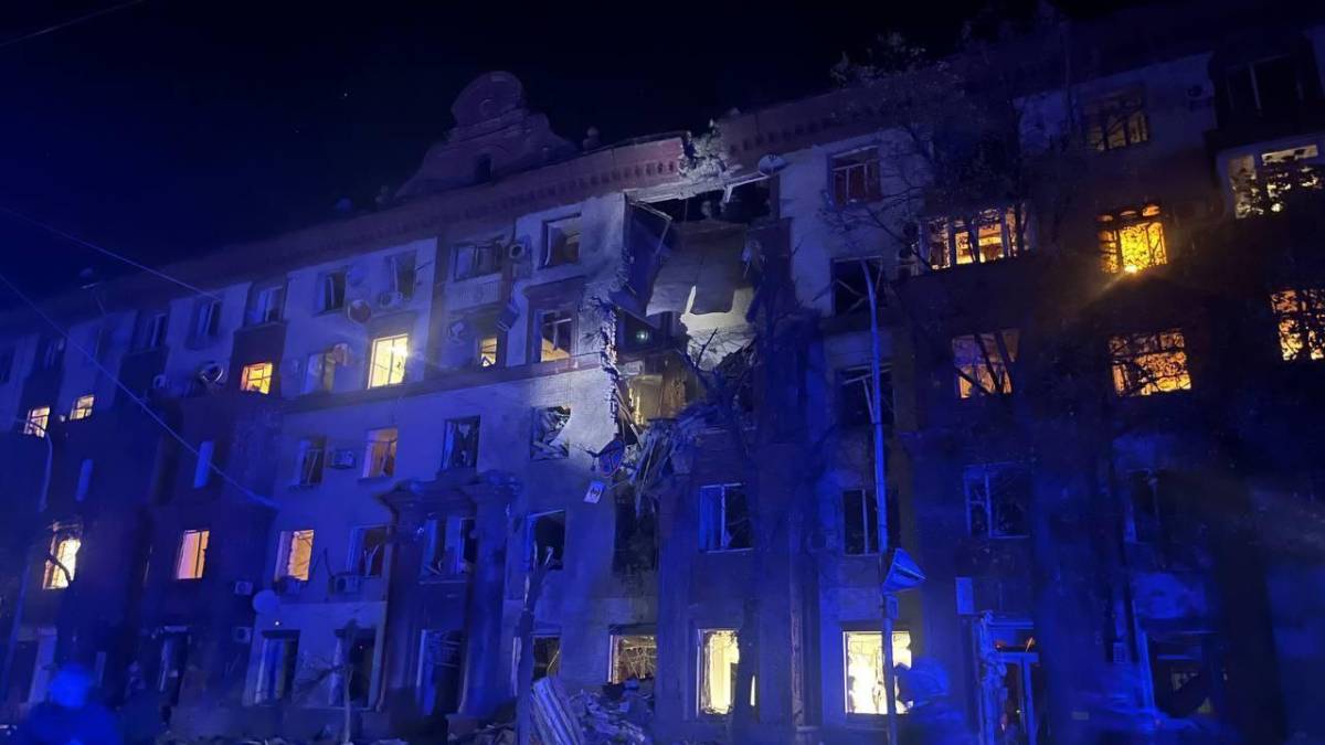 Перші фото нічного обстрілу 18 жовтня з’явились у соцмережах