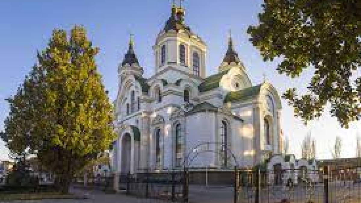 У Запоріжжі через нічну ракетну атаку постраждав кафедральний собор УПЦ