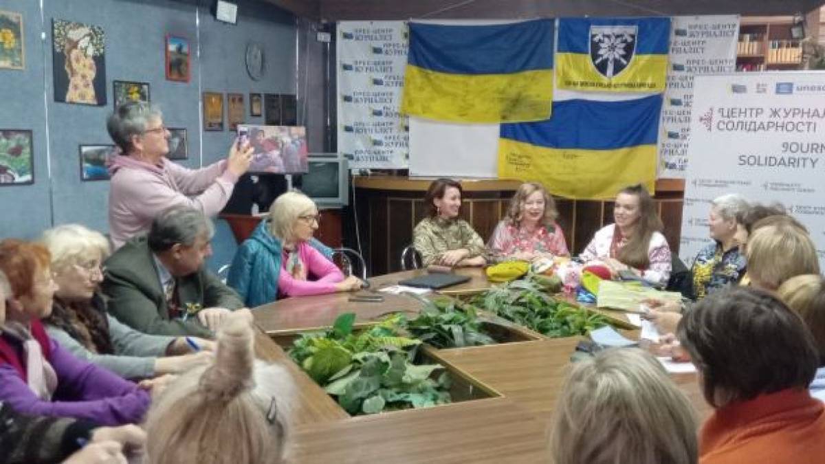 «Запорозькі  Берегині» розповіли про свою допомогу військовому шпиталю