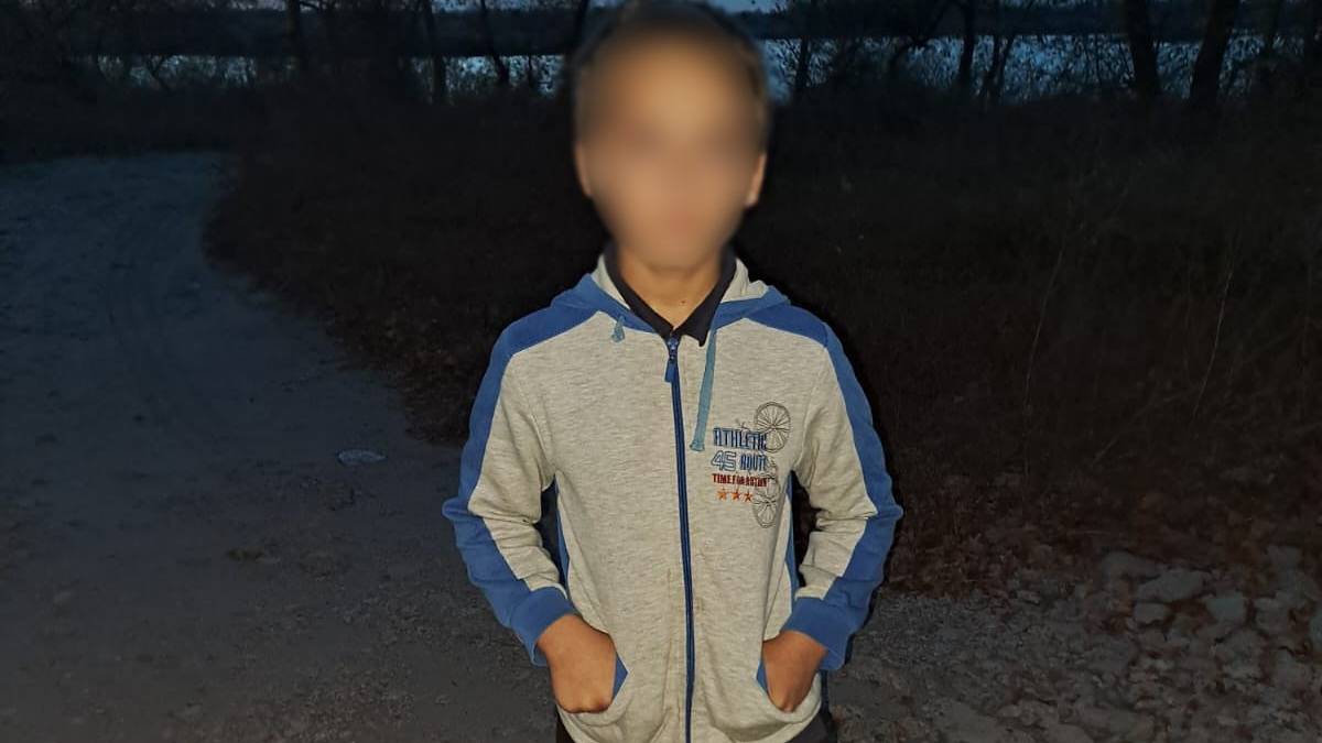 У Запоріжжі на березі Дніпра загубився хлопчик