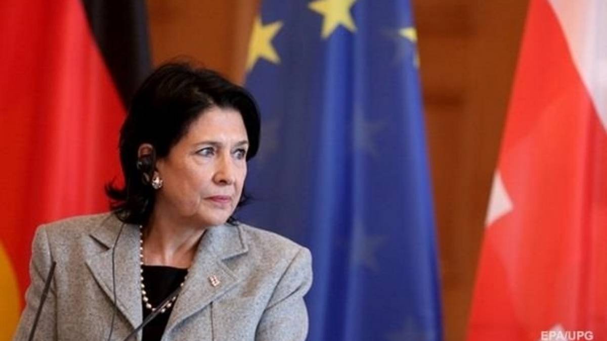 Партія влади Грузії придумала покарання для президентки, якій не змогли оголосити імпічмент