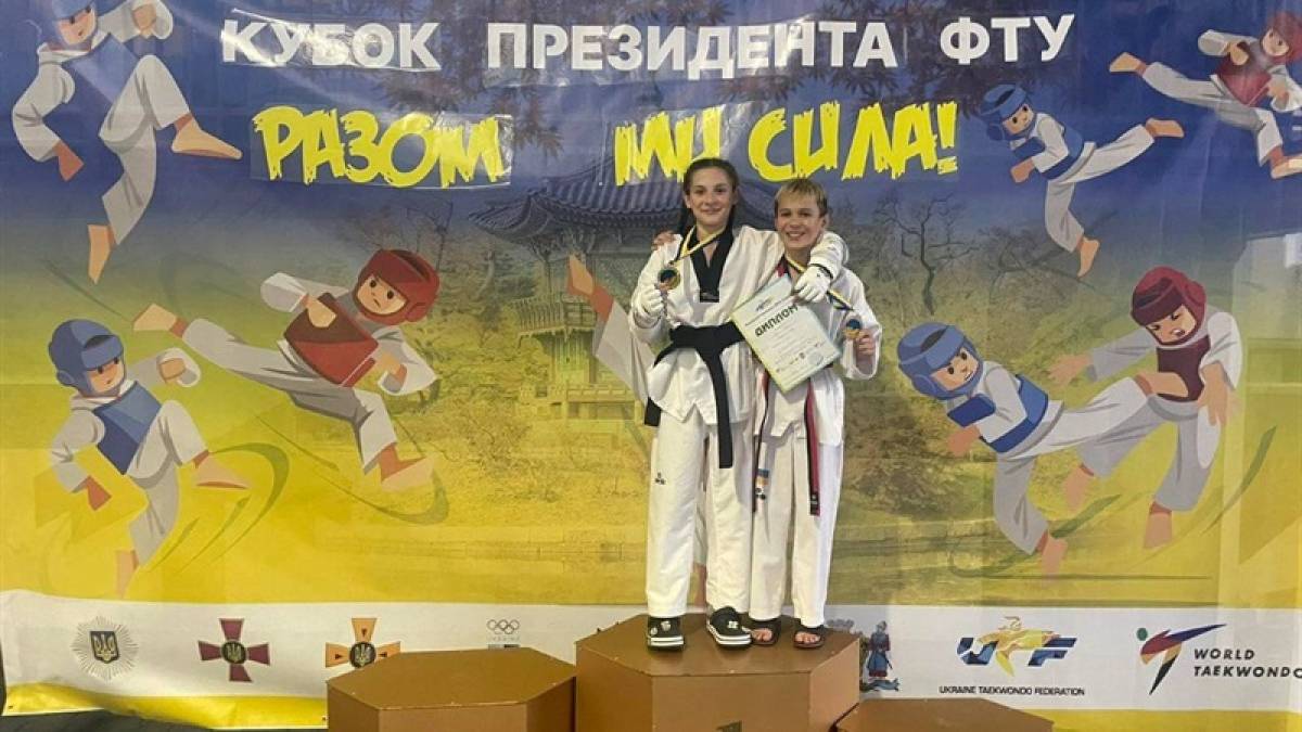 Вихованці запорізьких ДЮСШ впевнено йдуть до нових перемог