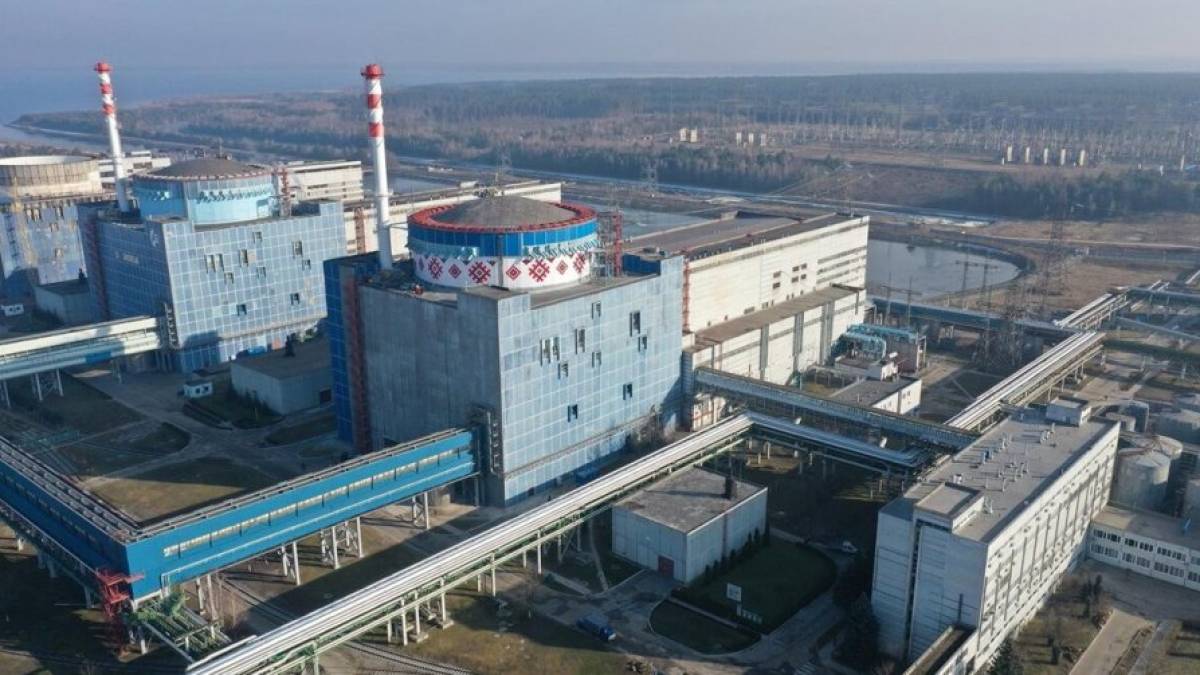 Уночі була обстріляна територія біля Хмельницької АЕС — Міненерго