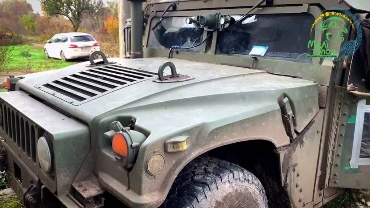 Мелітопольці обладнають 30 автомобілів для фронту «нічними очима»