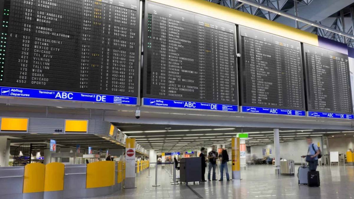 Аеропорт Франкфурта готує нову систему розпізнавання обличчя для реєстрації