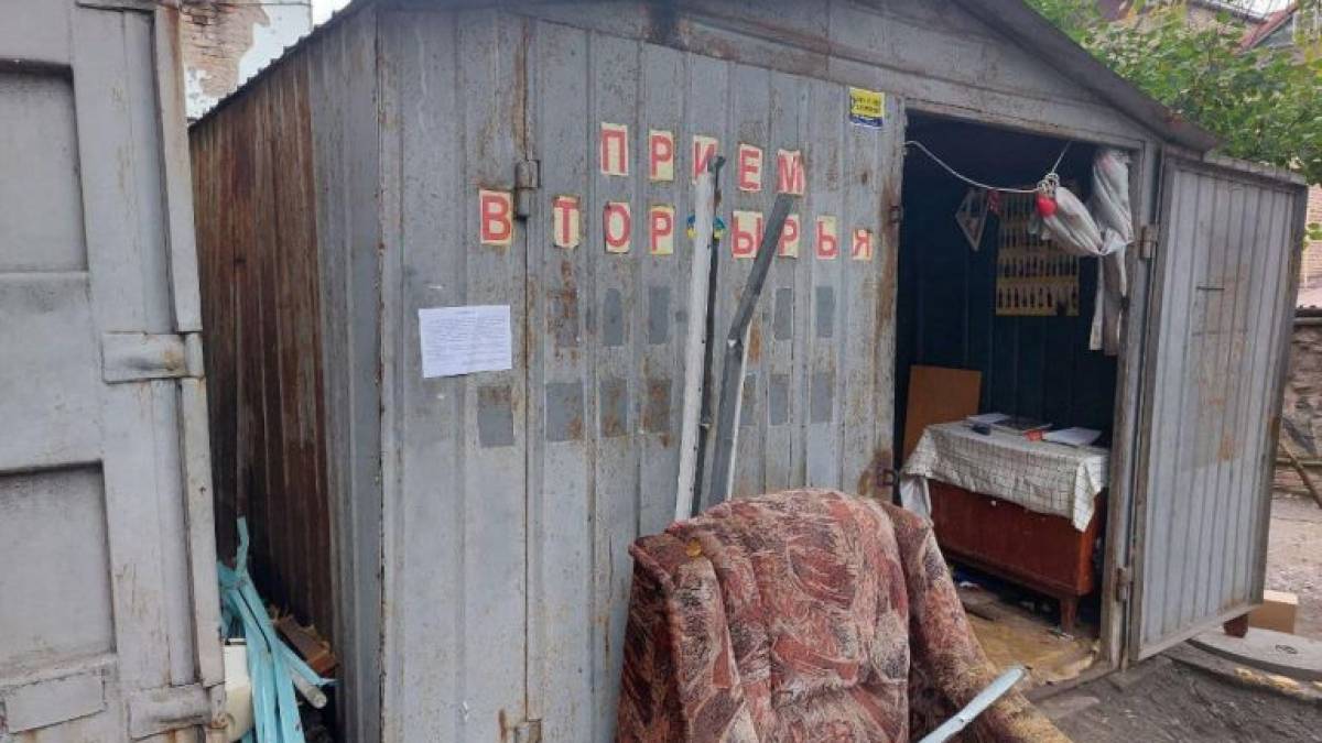 У Запоріжжі знесли “наливайку”, яка працювала під прикриттям