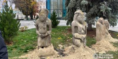 Знайшли вандала, який сокирою пошкодив у Харкові половецьких баб XI-ХІІ століть