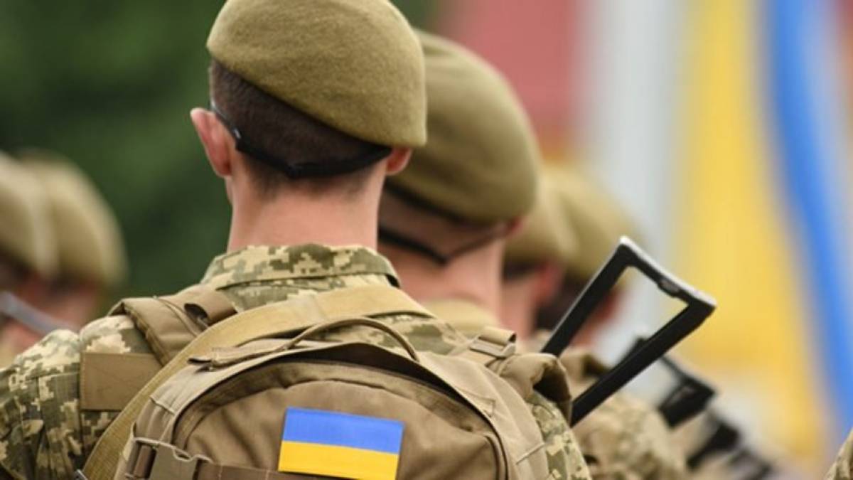Оборонний Комітет ВР підтримав продовження воєнного стану та мобілізації – Арахамія