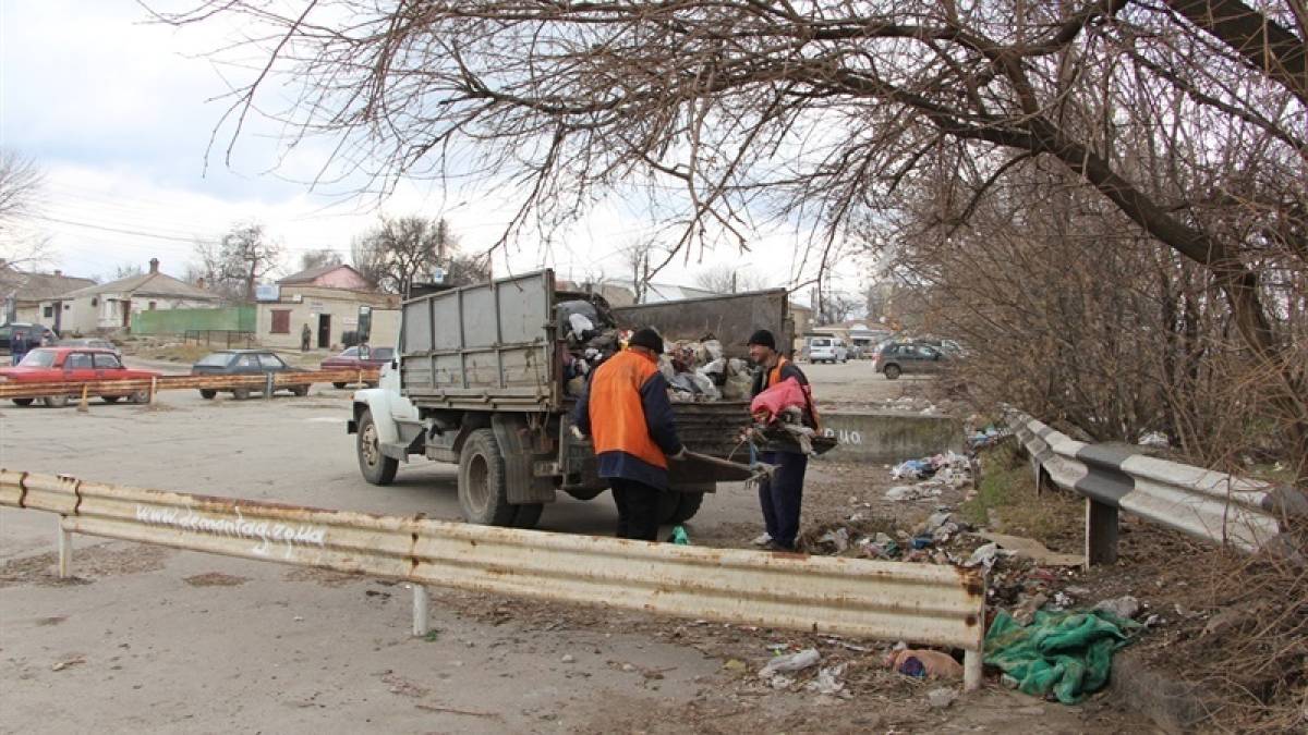 У Запоріжжі триває ліквідація стихійних звалищ