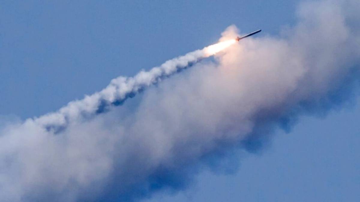 Мешканець Запоріжжя наводив російські ракети на місто