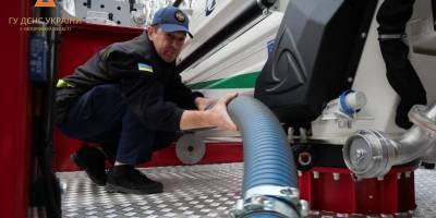Фахівці ДСНС тестували можливості нової пожежної техніки (фото)