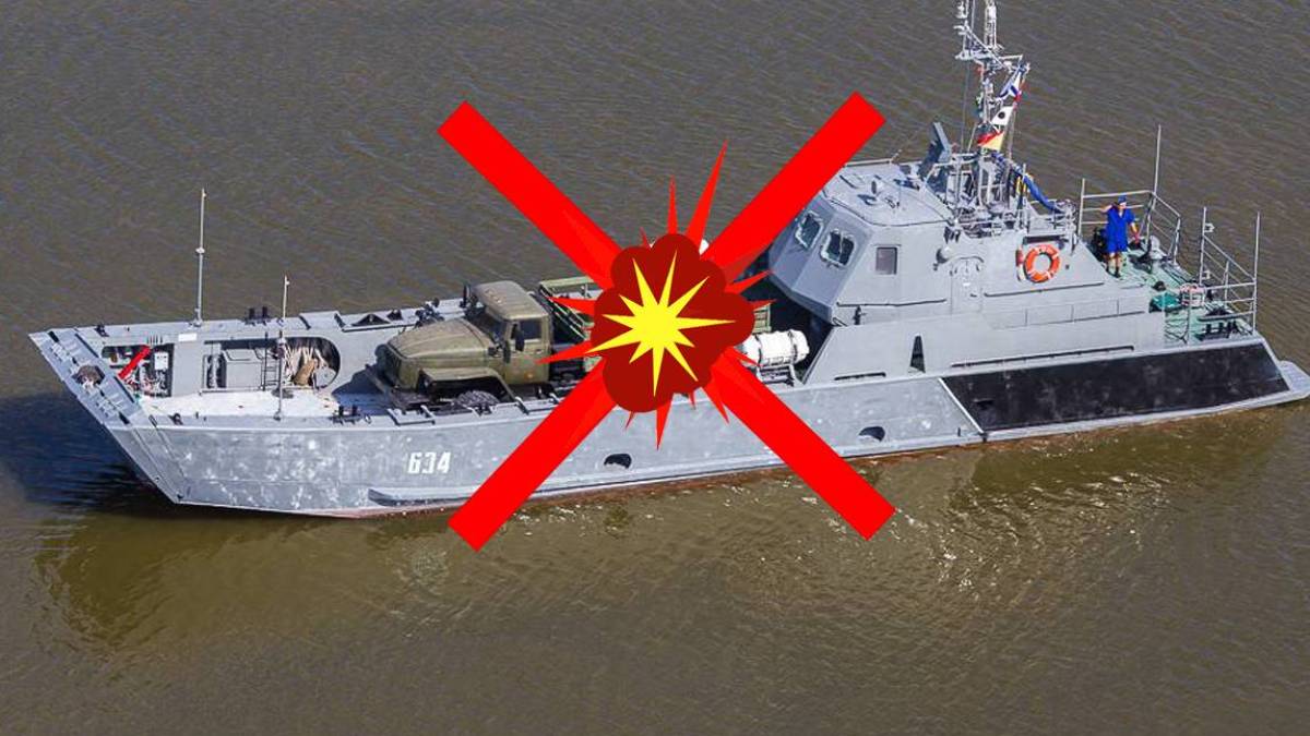 Атака надводних дронів ЗСУ на два десантних катери рф проекту 11770 «Серна» в Криму