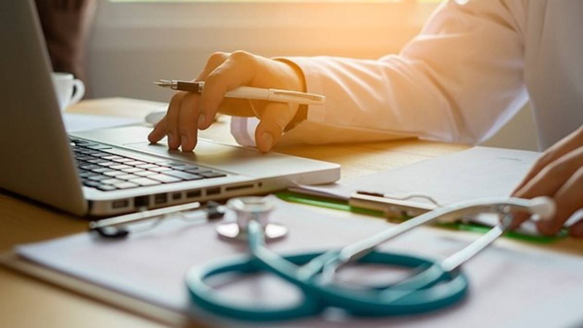 Мешканці Запоріжжя знову можуть відкрити лікарняний дистанційно