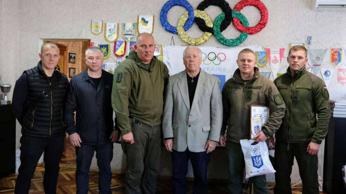 У Запоріжжі бригаду Нацгвардії відзначили за якісну організацію фізпідготовки і спорту