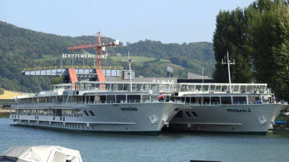 Дунайське пароплавство відмовило «допитливому бюро» подорожей  росіян у чартері пасажирського флоту
