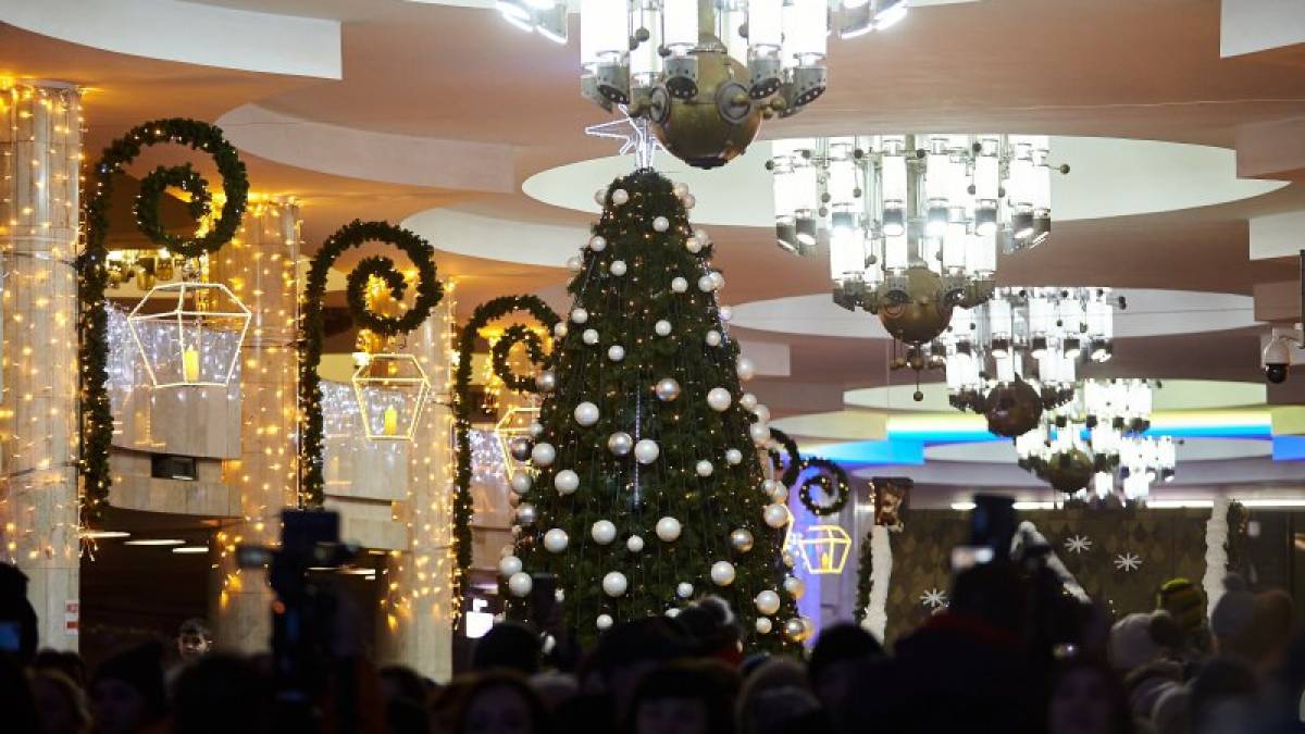 Цьогоріч головну ялинку Харкова також встановлять у метро – міський голова Терехов