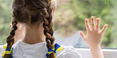 Майже половина українських дітей бояться гучних звуків – опитування