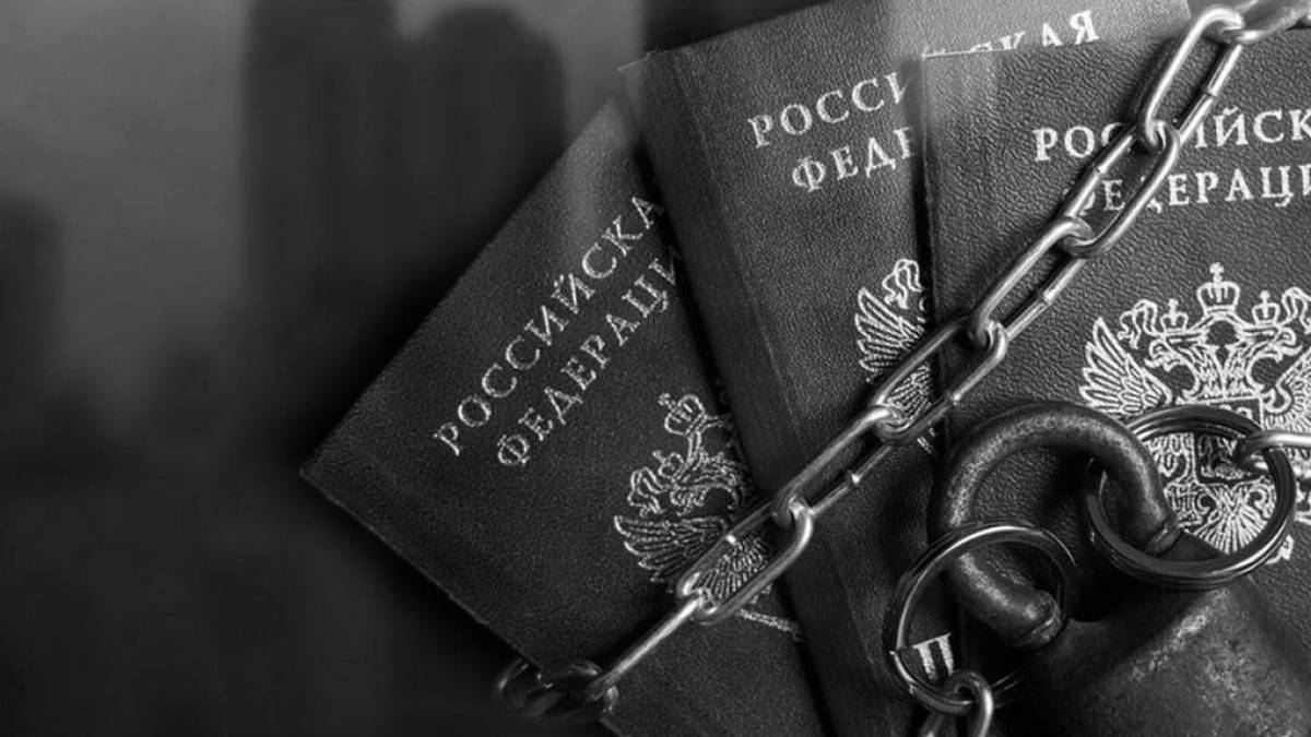 Мер Мелітополя розповів, як рашисти нав’язують свої паспорти через роботодавців