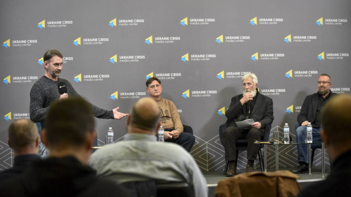 Скільки українських біженців хоча б раз поверталися додому?