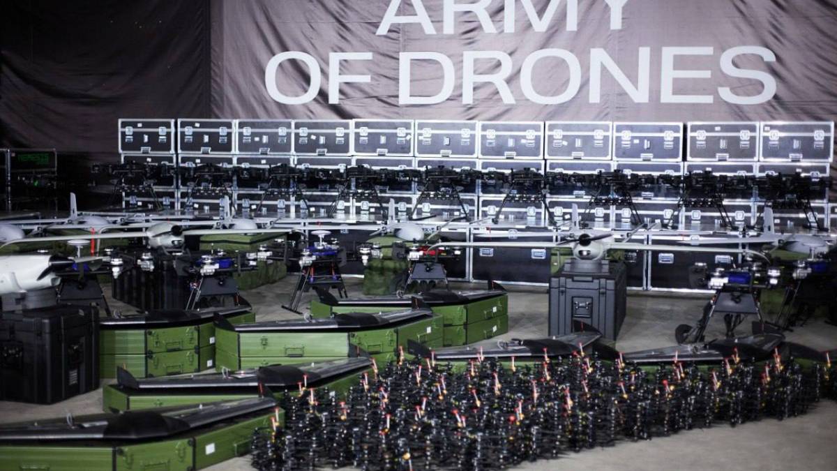 На фронт «полетять» 2000+ вітчизняних «пташок»