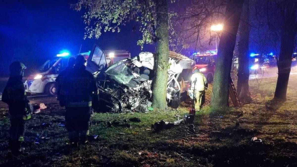 У Польщі розбився автобус з українцями — деталі від консула
