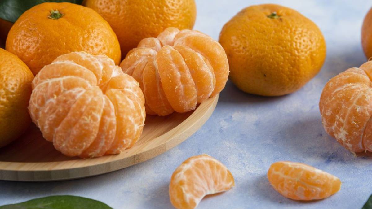 Обережно! В Україну завезли отруйні мандарини