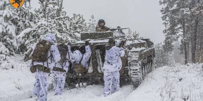 Генштаб ЗСУ — про втрати ворога на 24 листопада: 322900 (+1100) осіб, 5496 (+30) танків, 10256 (+32) ББМ, 7833 (+31) артсистеми