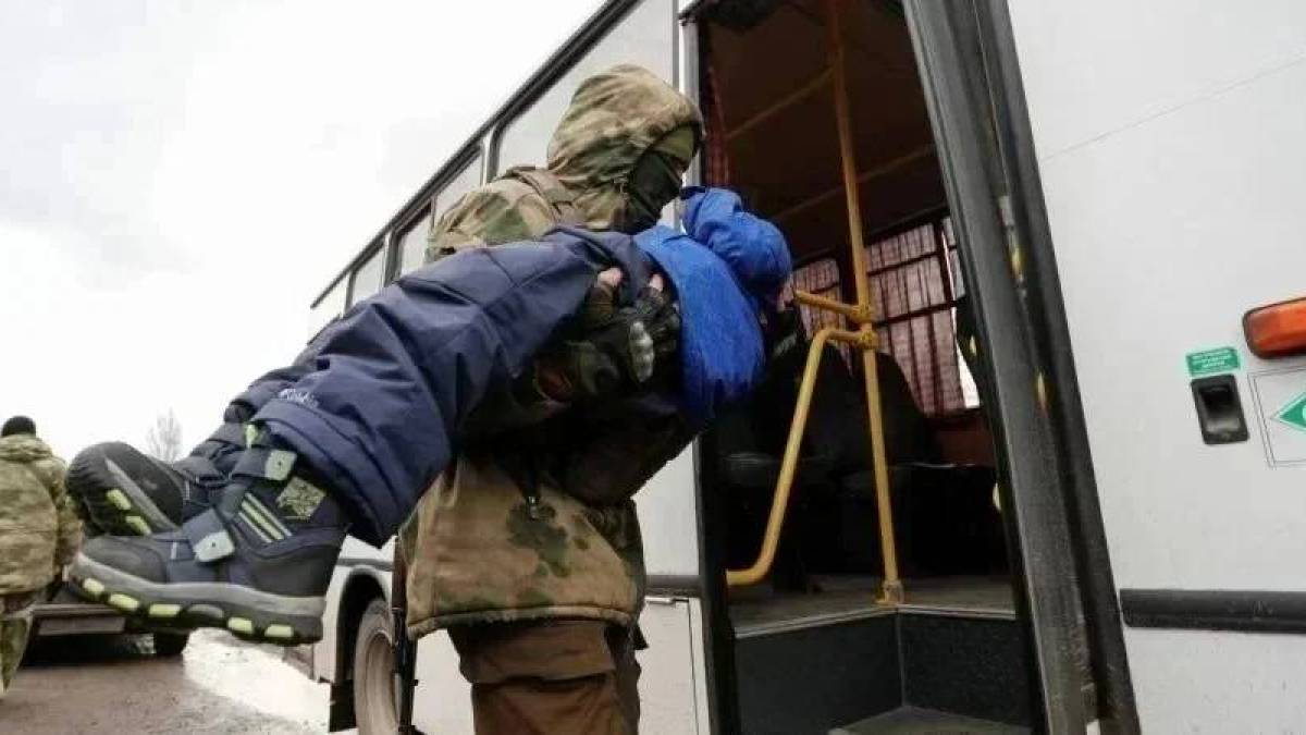 Білорусь виключили з Міжнародної федерації Червоного Хреста через депортацію українських дітей