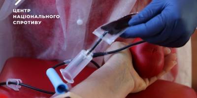 Окупанти примушують бюджетників здавати кров для своїх вояків