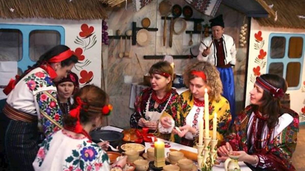 Народне свято 7 грудня: чому не можна плакати і приймати подарунки