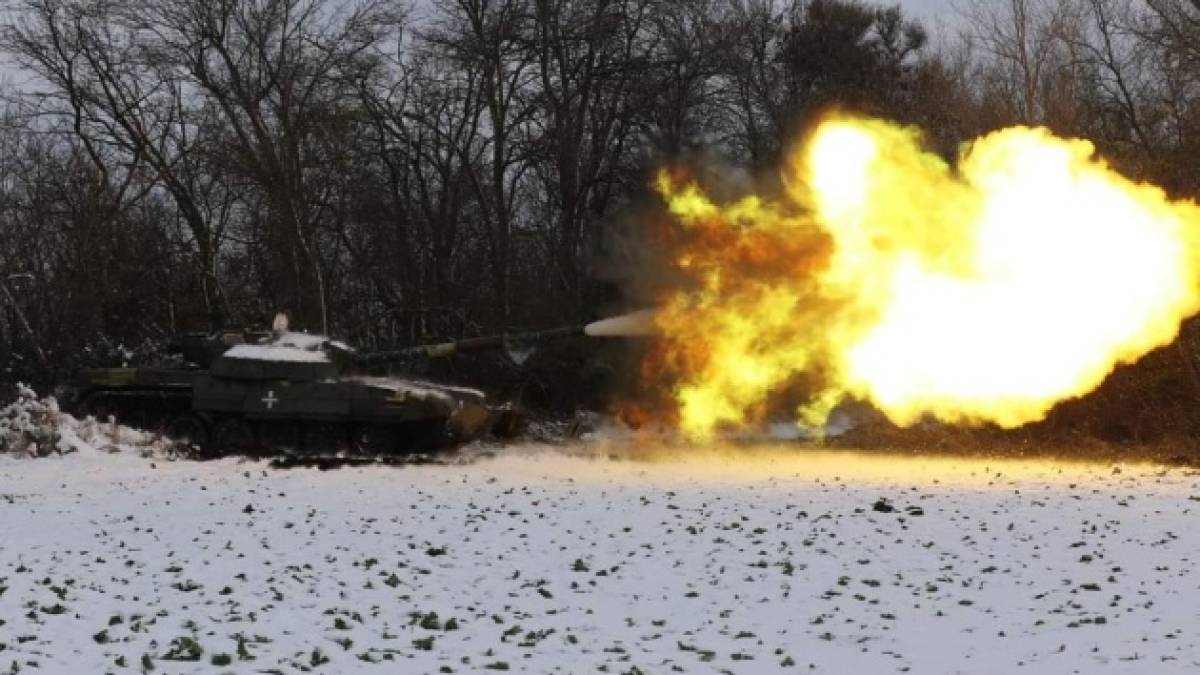 Генштаб ЗСУ — про втрати ворога на 9 грудня: 338120 (+900) осіб, 1585 (+14) крилатих ракет, 10519 (+11) ББМ, 5632 (+6) танки