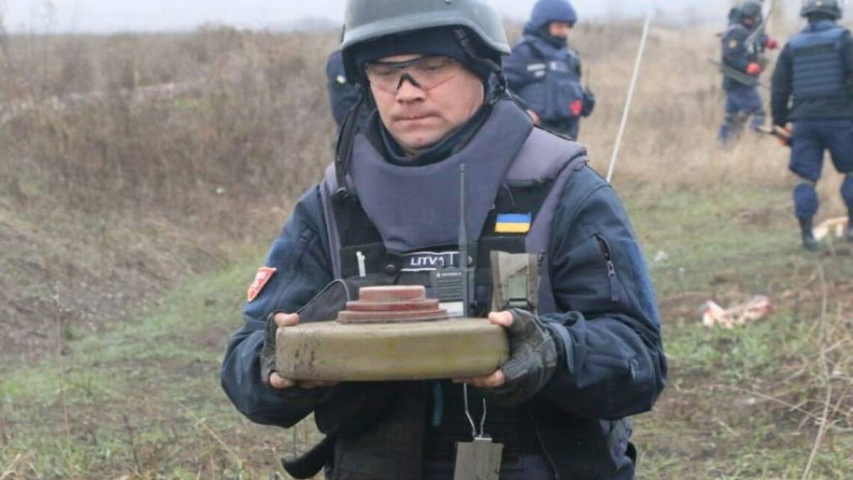 С начала полномасштабного вторжения разминировано более 2,6 тысяч кв. км украинских территорий