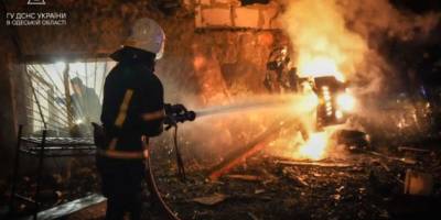 Ворог атакував Одещину — постраждали цивільні, пошкоджені будинки — ДСНС
