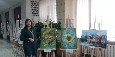 Наш Крим-Прованс, наші соняхи, наші обійми – виставка Світлани Жаховської ART MIX