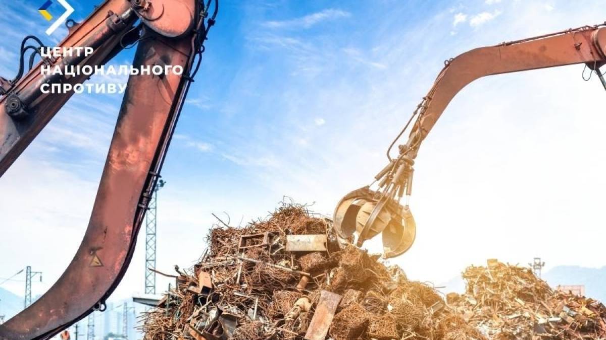 Окупанти вивозять крадений метал через порт Бердянська