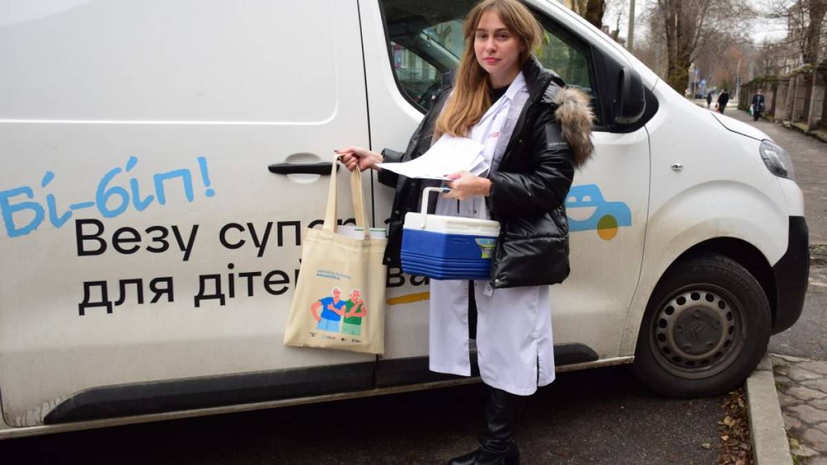 Запорізькі лікарні отримали омікронспецифічну вакцину від COVID–19