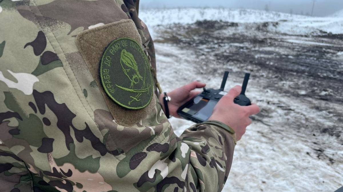 Захисники запорізького краю тренуються виявляти та знищувати ворога з піднебесся (фото)