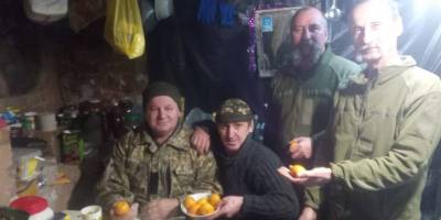 Захисники Запоріжжя святкують на фронті Різдво Христове (фото)