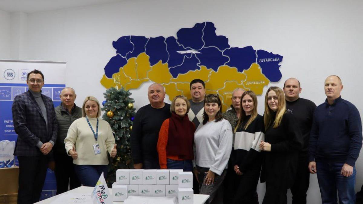 Громадам Мелітопольського району благодійники передали ноутбуки