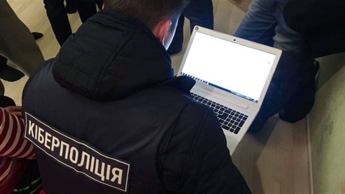 Кіберполіція застерігає запоріжців від нових шахрайських схем