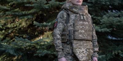 Міноборони затвердило перший бронежилет для жінок