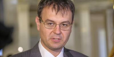 Коментар Гетманцева про нібито запровадження 18% податку на перекази з картки на картку
