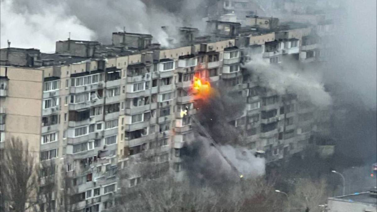 Масований обстріл України: «Кинджалами» по Києву та С-300 по Харкову