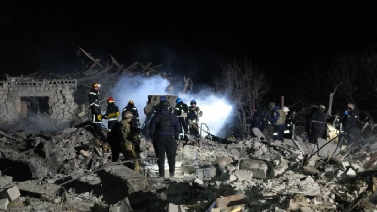 Внаслідок ракетного удару по Покровському району загинуло 11 осіб, з них 5 дітей – начальник Донецької ОВД