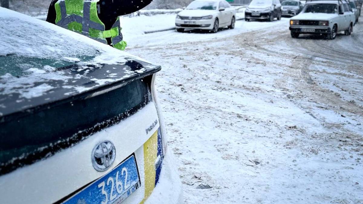 У центрі Запоріжжя перекрито рух транспорту
