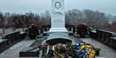 На Байковому кладовищі відкрито меморіал Леоніду Кравчуку