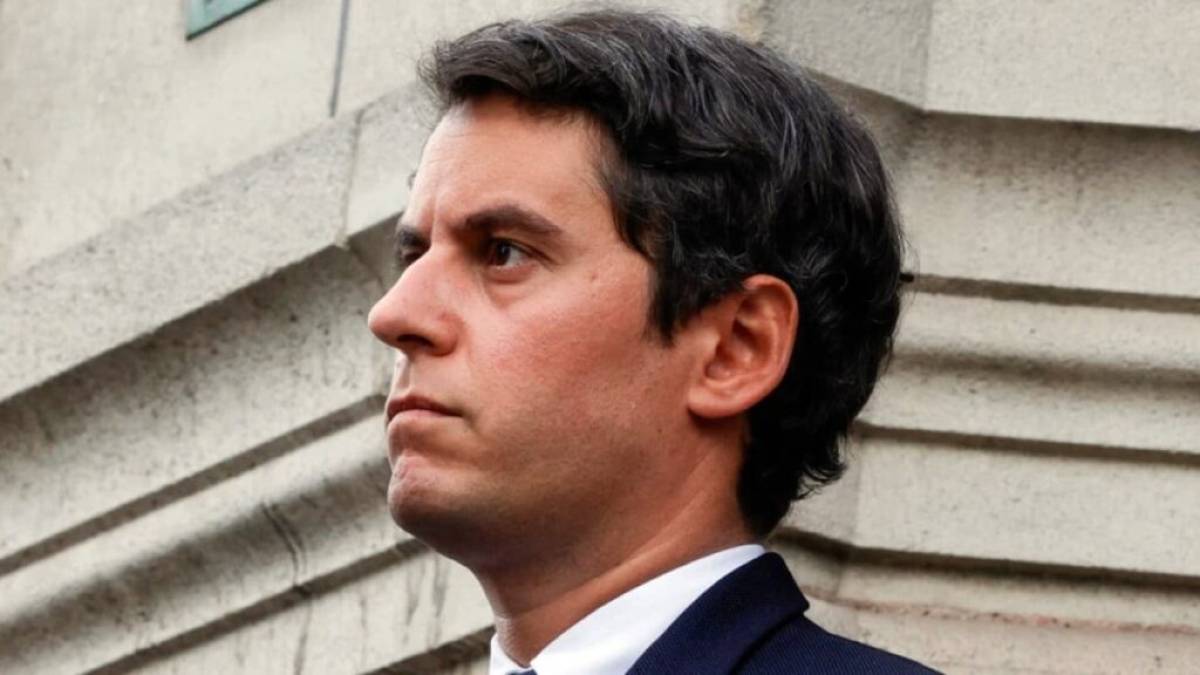 Родина нового французького Прем’єр-міністра пов’язана з Україною